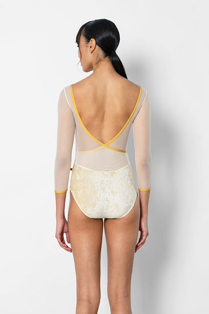 Masha Crushed-Velvet-3Q Sleeves