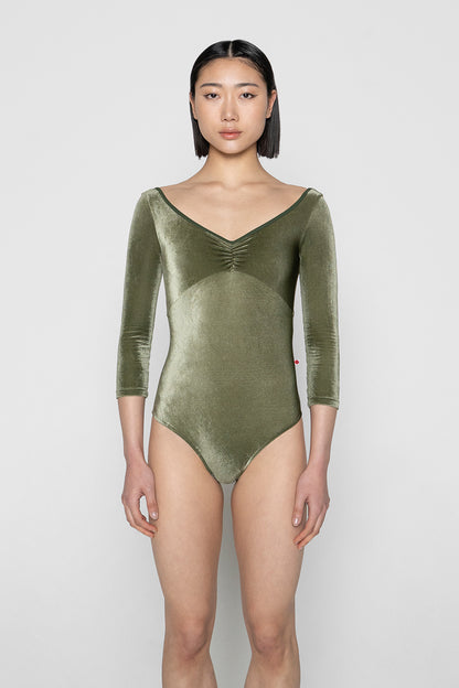 Anna Duo Pinch leotard in V-Safari body & top color with T-Jungle trim color and V-Safari 3Q sleeves