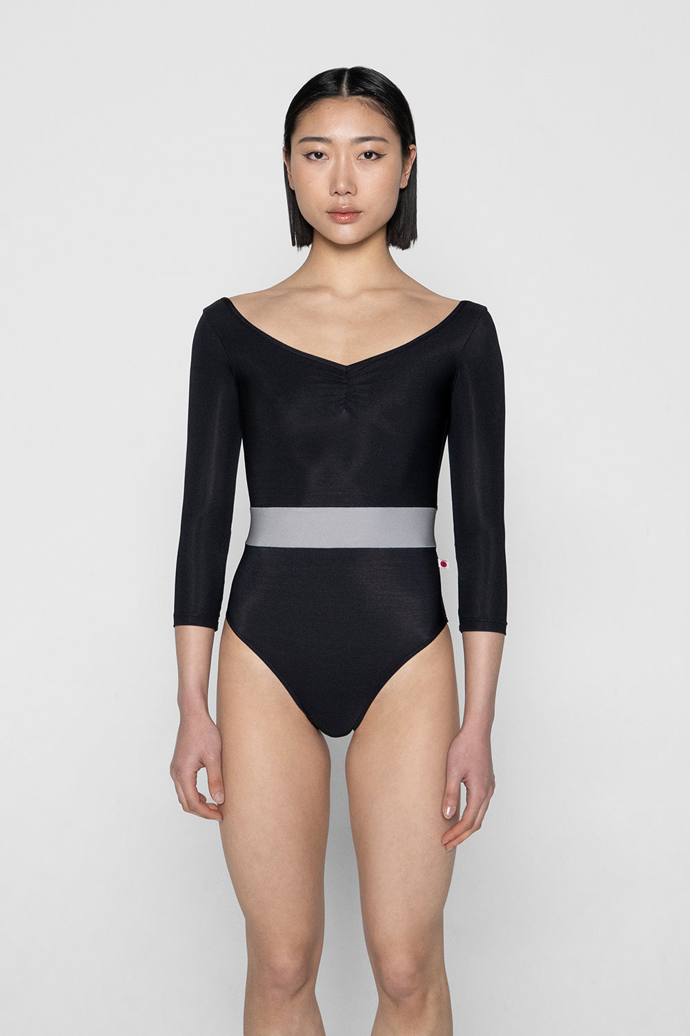 Lucy leotard in N-Black body color with N-Sterling middle band color