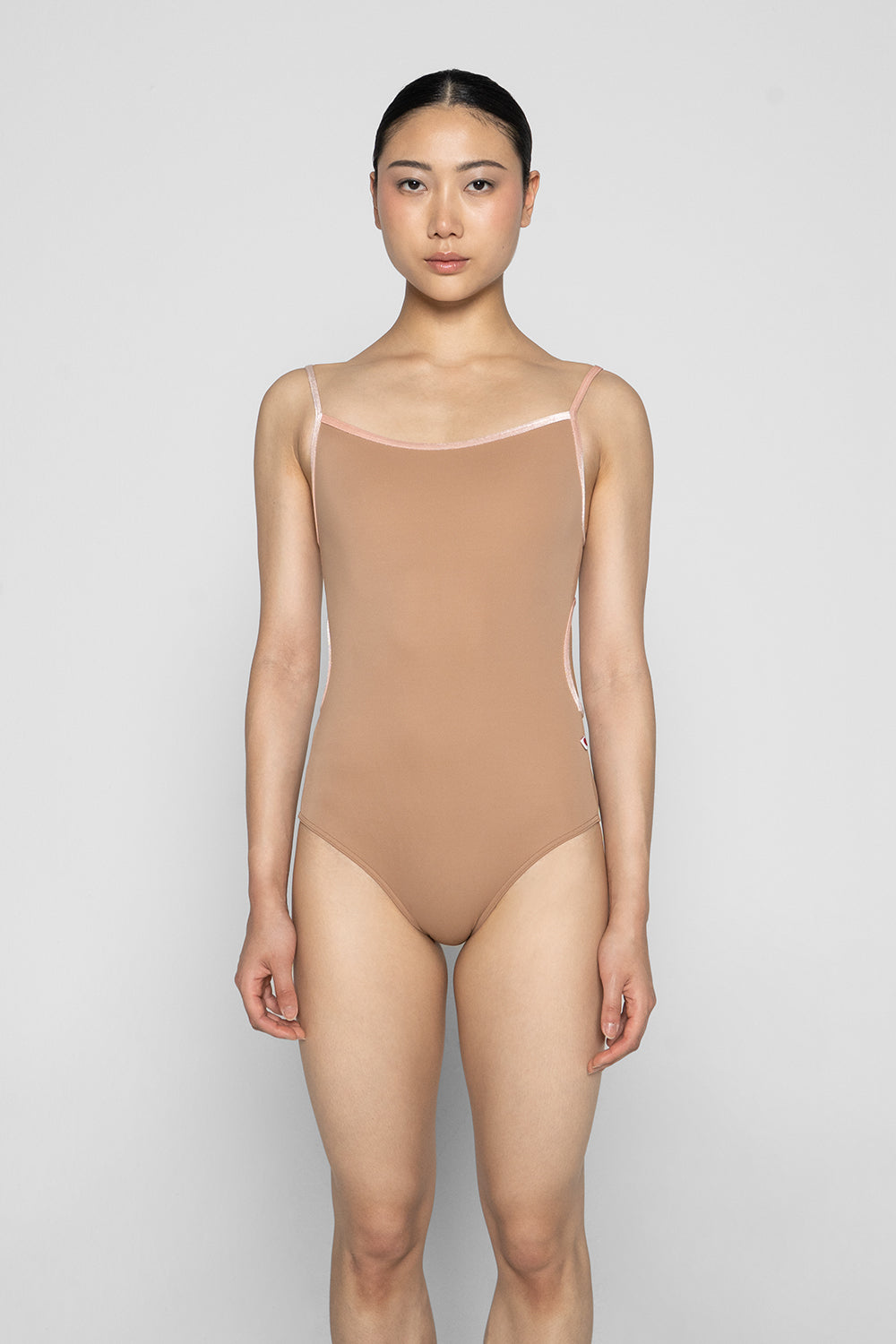 Kiki leotard in T-Sepia body color with V-Blush trim color