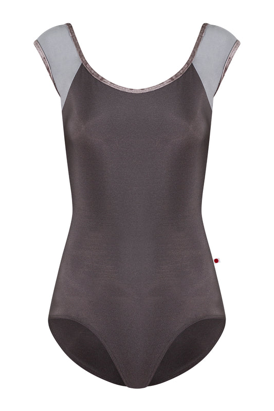 Kids Wendy leotard in N-Shadow body color with N-Sterling sleeve color and CV-Phantom trim color